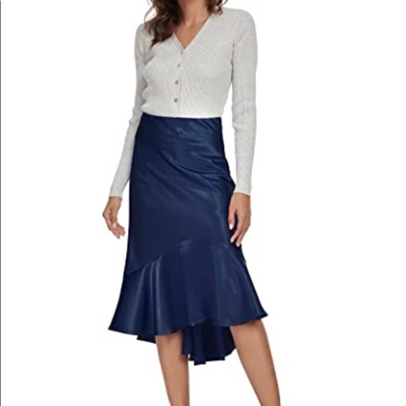 Silky Satin Fishtail Midi Flared Work Party Cutting Skirt (BRAND NEW WITH TAG) - Picture 6 of 7
